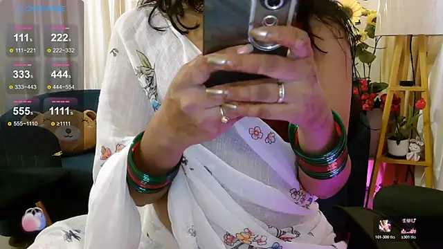 Snapshot of apsara_tanu chatting on April 2026 10:17:02 AM apsara tanu online show from April 2026 10:17:02 AM