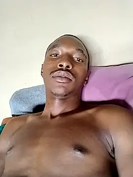 Snapshot of alphamale25 chatting on April 2026 01:45:01 PM alphamale25 online show from April 2026 01:45:01 PM