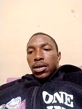 Snapshot of alphamale25 chatting on May 2026 03:58:02 AM alphamale25 online show from May 2026 03:58:02 AM