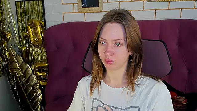MeganClapp online show from May 2026 05:48:02 AM