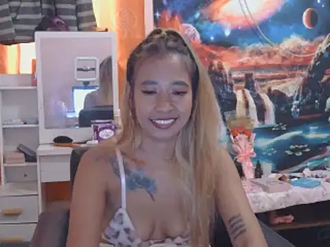 Snapshot of morena231994 chatting on April 2026 01:08:01 AM morena231994 online show from April 2026 01:08:01 AM