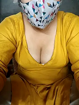 Riyashrma001 online show from May 2026 06:02:02 PM