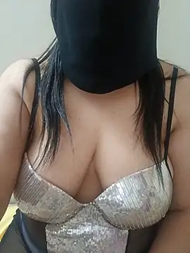 Snapshot of Amira_Egypt chatting on May 2026 08:28:01 PM Amira Egypt online show from May 2026 08:28:01 PM