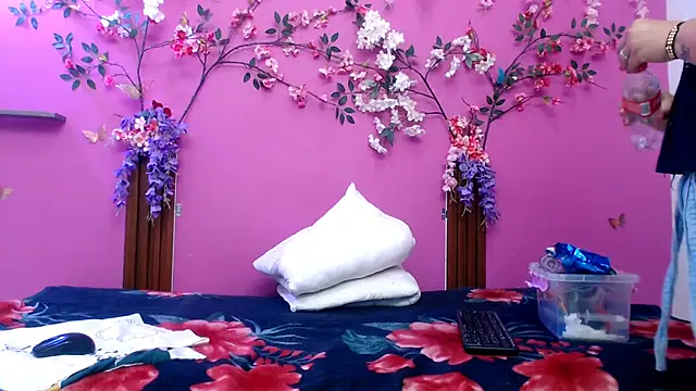 starfishanal21 online show from May 2026 07:23:02 PM