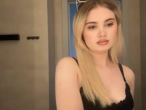 Snapshot of kirtova_ chatting on June 2026 01:14:01 PM kirtova online show from June 2026 01:14:01 PM