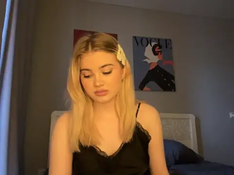 Snapshot of kirtova_ chatting on July 2026 03:25:01 PM kirtova online show from July 2026 03:25:01 PM