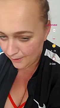 Snapshot of Blondibaby chatting on July 2026 03:03:02 PM Blondibaby online show from July 2026 03:03:02 PM