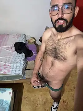 Snapshot of big_bearman chatting on July 2026 01:14:02 PM big bearman online show from July 2026 01:14:02 PM
