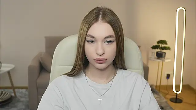 SangVivolo online show from April 2026 08:37:01 AM