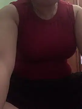   Evelyn   online show from April 2026 06:32:01 AM