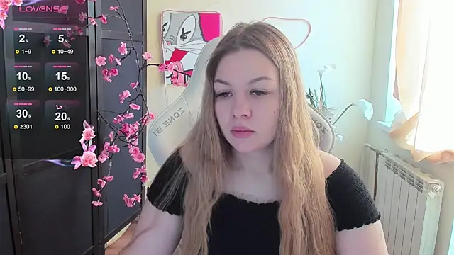 Snapshot of AmeliePeach chatting on April 2026 01:56:02 AM AmeliePeach online show from April 2026 01:56:02 AM