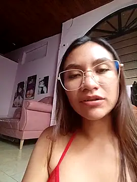 Snapshot of Leticia_Hinkley_ chatting on April 2026 07:58:01 PM Leticia Hinkley online show from April 2026 07:58:01 PM
