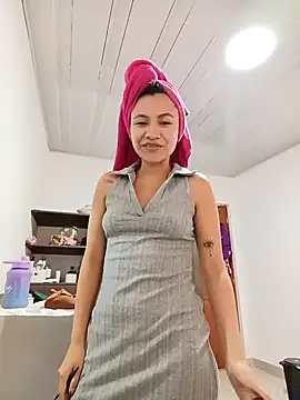 Snapshot of Leticia_Hinkley_ chatting on May 2026 12:00:01 PM Leticia Hinkley online show from May 2026 12:00:01 PM