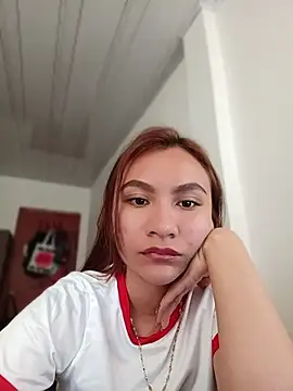Leticia Hinkley  online show from June 2026 04:44:01 PM