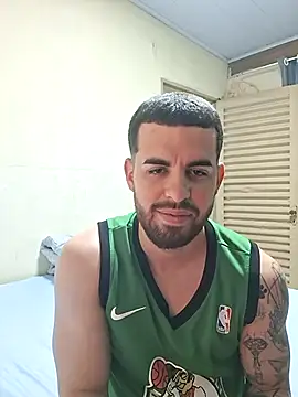 leoxxxgato online show from April 2026 09:23:01 PM