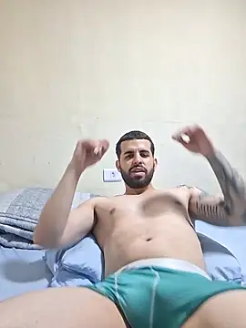 leoxxxgato online show from April 2026 06:19:02 PM