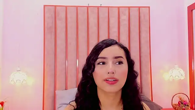 Zoe Monrow online show from May 2026 12:35:01 PM