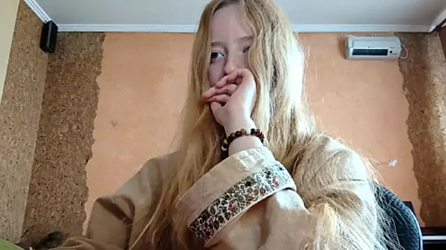 Snapshot of KateVibe_01 chatting on April 2026 03:08:02 AM KateVibe 01 online show from April 2026 03:08:02 AM