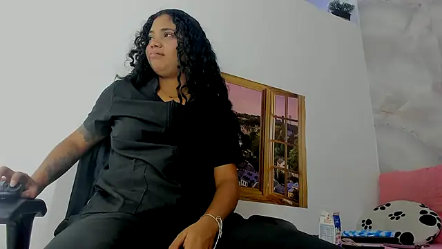 EllyBloom online show from July 2026 01:52:02 PM