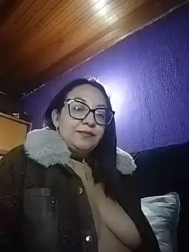 Snapshot of Samanta_dreak chatting on April 2026 02:23:01 AM Samanta dreak online show from April 2026 02:23:01 AM