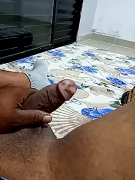 pkmoreno online show from April 2026 11:46:02 PM