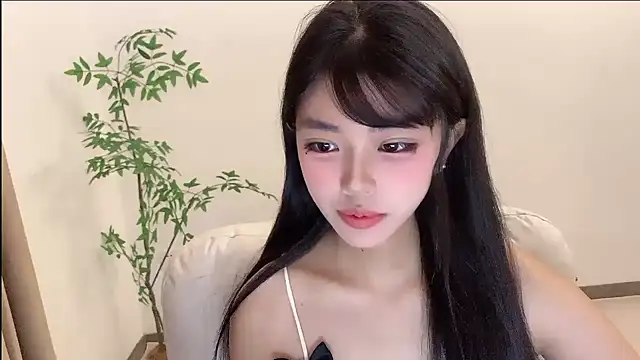 Snapshot of Kitteovo chatting on May 2026 09:06:01 AM Kitteovo online show from May 2026 09:06:01 AM