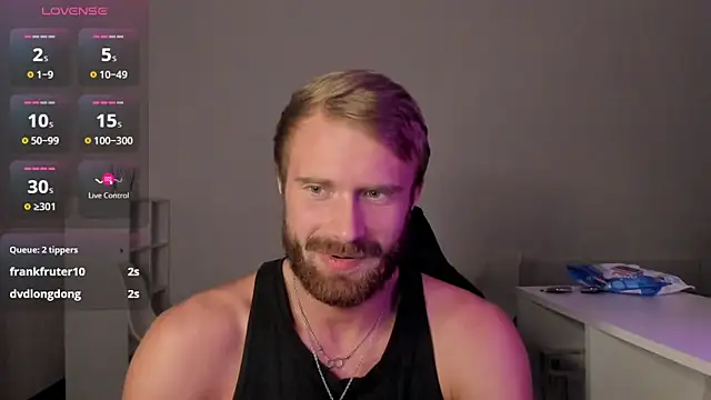 Snapshot of Paul_Rolex chatting on January 2026 04:43:02 PM Paul Rolex online show from January 2026 04:43:02 PM