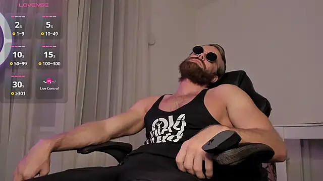 Snapshot of Paul_Rolex chatting on February 2026 03:05:02 PM Paul Rolex online show from February 2026 03:05:02 PM