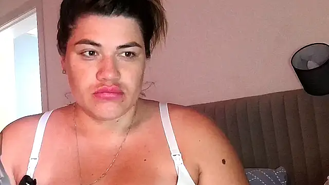 Snapshot of miss_preggie chatting on July 2026 11:24:01 AM miss preggie online show from July 2026 11:24:01 AM