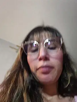 Snapshot of Mar_puentes chatting on May 2026 04:29:02 AM Mar puentes online show from May 2026 04:29:02 AM