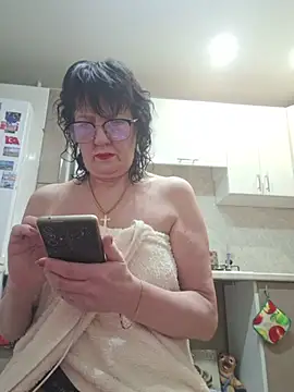 Snapshot of LaliaMia chatting on March 2026 01:30:01 AM LaliaMia online show from March 2026 01:30:01 AM