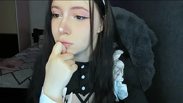 Snapshot of VulgarNekko chatting on June 2026 05:01:02 AM VulgarNekko online show from June 2026 05:01:02 AM