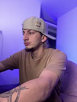 ZarcooX online show from April 2026 03:00:02 AM