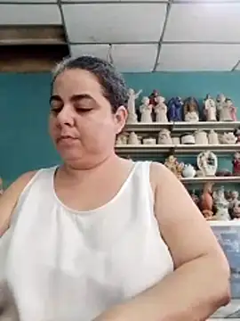 Snapshot of Golositadeamor chatting on May 2026 07:40:02 PM Golositadeamor online show from May 2026 07:40:02 PM