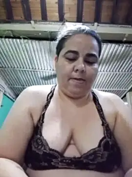 Snapshot of Golositadeamor chatting on May 2026 01:24:01 AM Golositadeamor online show from May 2026 01:24:01 AM