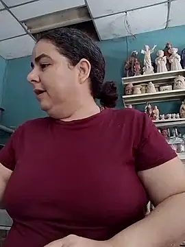 Snapshot of Golositadeamor chatting on May 2026 06:24:02 PM Golositadeamor online show from May 2026 06:24:02 PM