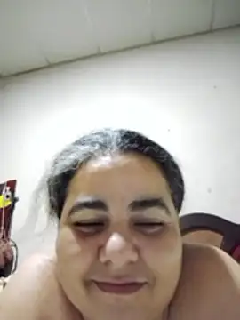 Snapshot of Golositadeamor chatting on May 2026 05:24:01 AM Golositadeamor online show from May 2026 05:24:01 AM