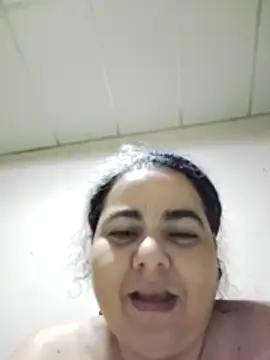 Snapshot of Golositadeamor chatting on May 2026 08:33:02 AM Golositadeamor online show from May 2026 08:33:02 AM