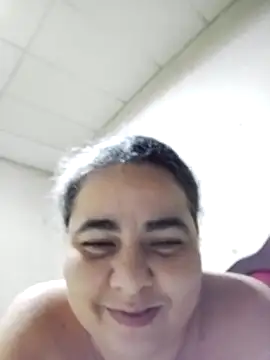 Snapshot of Golositadeamor chatting on May 2026 05:24:01 AM Golositadeamor online show from May 2026 05:24:01 AM