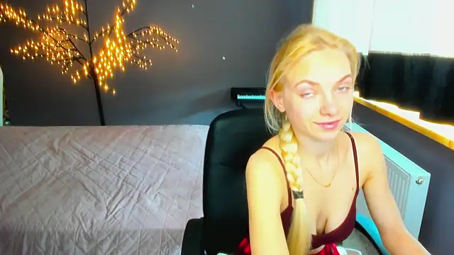Snapshot of SonnySofia chatting on April 2026 05:38:02 AM SonnySofia online show from April 2026 05:38:02 AM