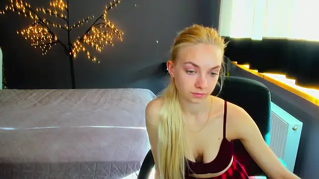 Snapshot of SonnySofia chatting on April 2026 05:34:01 AM SonnySofia online show from April 2026 05:34:01 AM