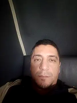 Snapshot of LEFTER26 chatting on April 2026 06:31:02 PM LEFTER26 online show from April 2026 06:31:02 PM