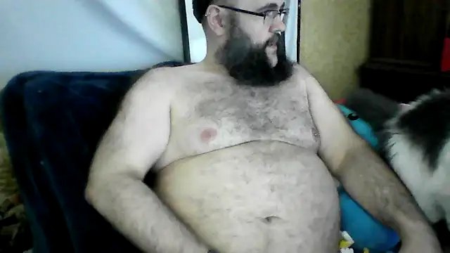Snapshot of BriTheTopBear chatting on May 2026 01:36:02 AM BriTheTopBear online show from May 2026 01:36:02 AM