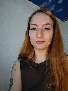Snapshot of LeonaFox chatting on May 2026 03:41:01 PM LeonaFox online show from May 2026 03:41:01 PM