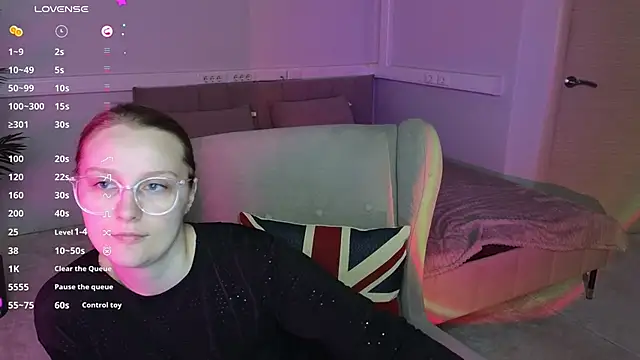 Snapshot of JessieWayy chatting on May 2026 01:11:02 AM JessieWayy online show from May 2026 01:11:02 AM