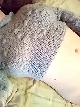 Snapshot of modest_lolia chatting on April 2026 10:10:02 PM modest lolia online show from April 2026 10:10:02 PM