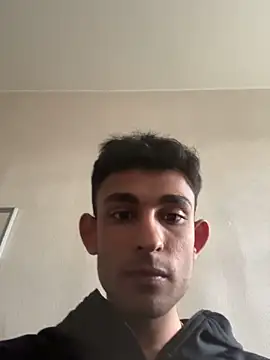 Snapshot of skinny04balkann chatting on April 2026 03:12:01 PM skinny04balkann online show from April 2026 03:12:01 PM