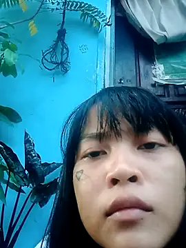 Snapshot of XShihoniLahgi chatting on June 2026 10:52:02 PM XShihoniLahgi online show from June 2026 10:52:02 PM