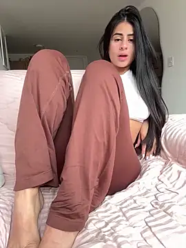 lunasex06 online show from May 2026 01:30:02 PM