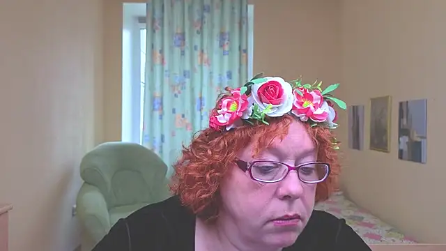 Snapshot of Fara_Flutte chatting on April 2026 05:25:02 AM Fara Flutte online show from April 2026 05:25:02 AM
